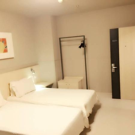 Jinjiang Inn Sanya Jiefang Road מראה חיצוני תמונה