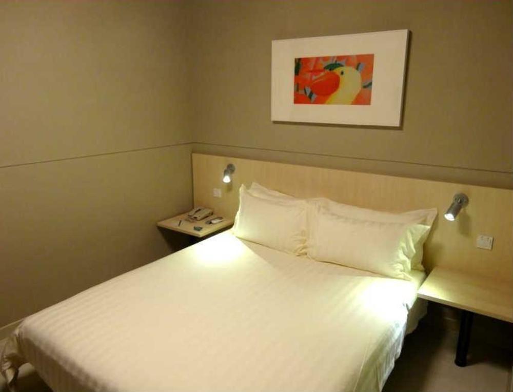 Jinjiang Inn Sanya Jiefang Road מראה חיצוני תמונה
