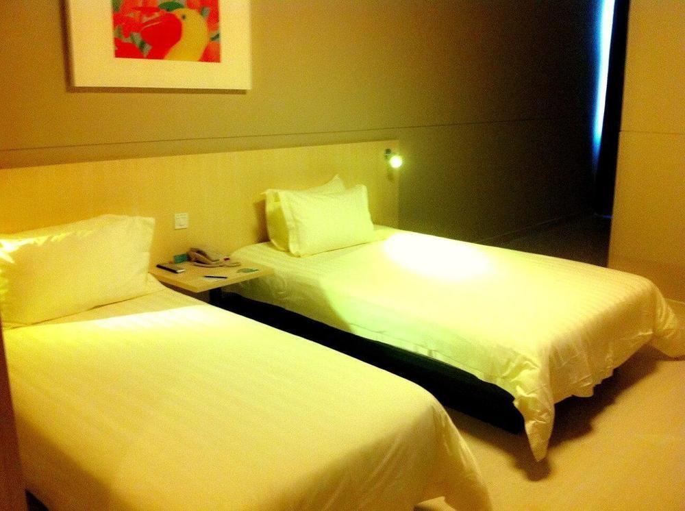 Jinjiang Inn Sanya Jiefang Road מראה חיצוני תמונה