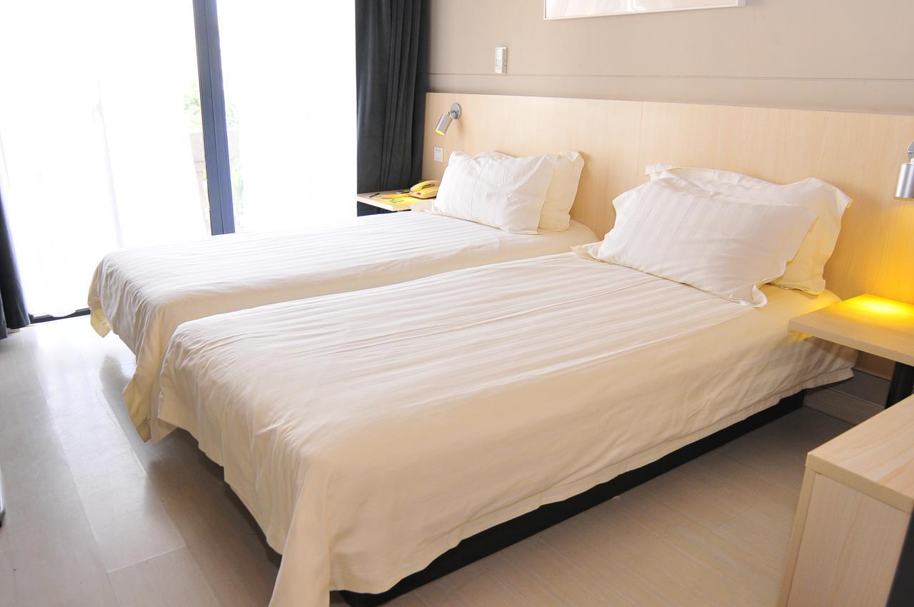 Jinjiang Inn Sanya Jiefang Road מראה חיצוני תמונה