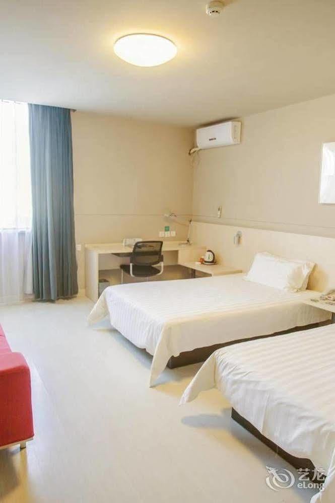 Jinjiang Inn Sanya Jiefang Road מראה חיצוני תמונה